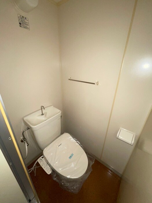 物件内観写真10　(トイレ)