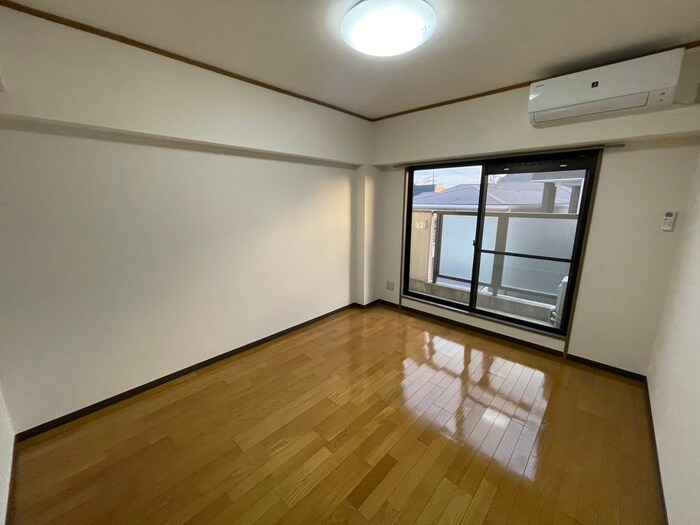 物件内観写真14　(居室)