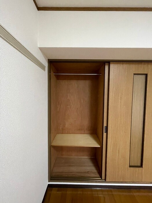 物件内観写真15　(収納)