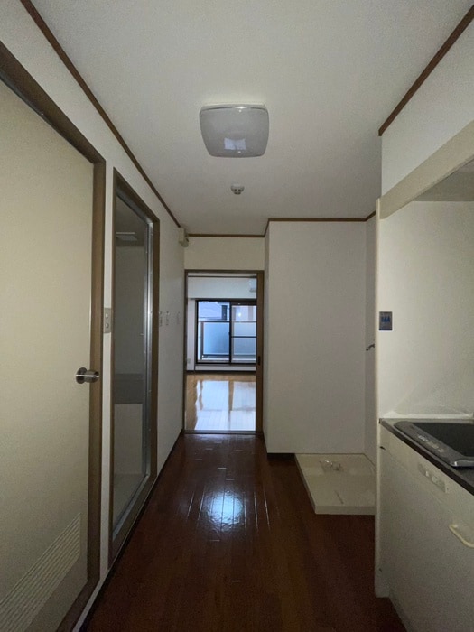 物件内観写真17　(廊下)