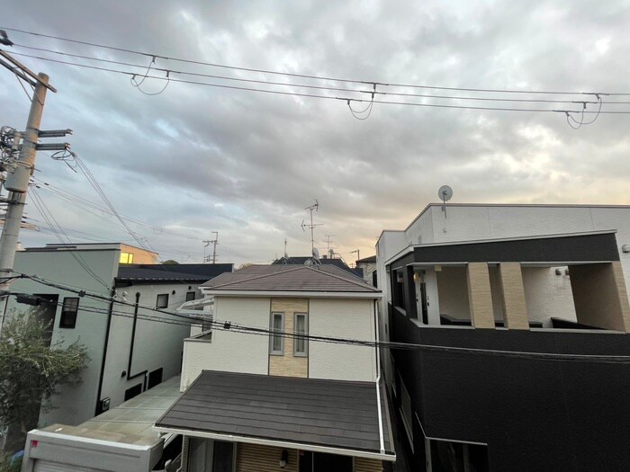 物件内観写真20　(室内からの展望)