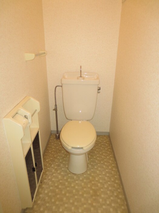 物件内観写真11　(トイレ)