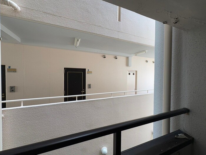 物件内観写真15　(室内からの展望)