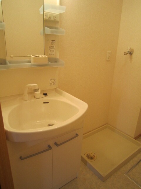 物件内観写真13　(洗面)