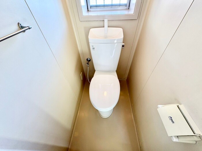 物件内観写真11　(トイレ)