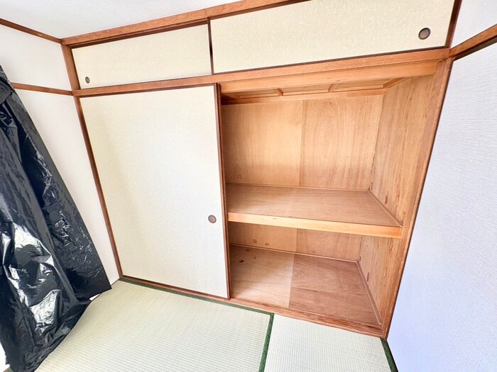 物件内観写真18　(収納)