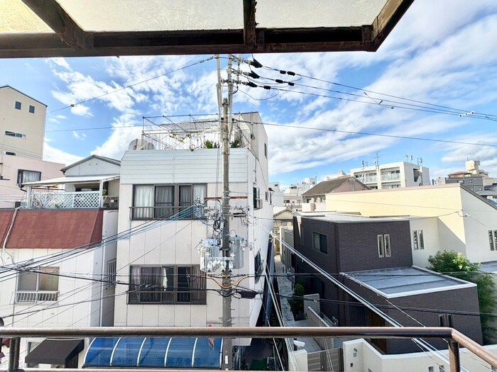 物件内観写真21　(室内からの展望)