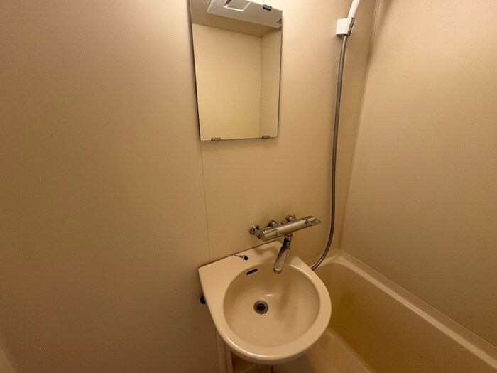 物件内観写真14　(洗面)