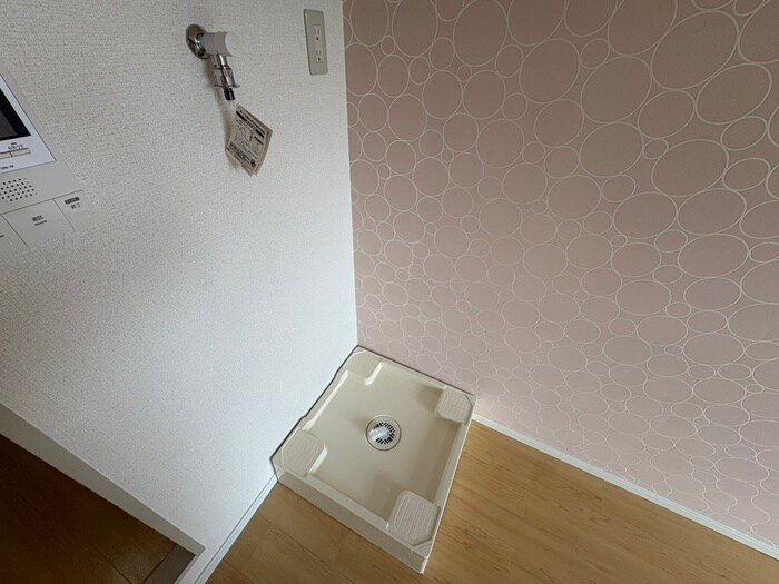 物件内観写真20　(洗濯機置場)