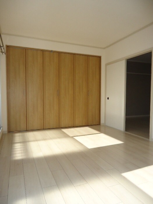 物件内観写真12　(居室)