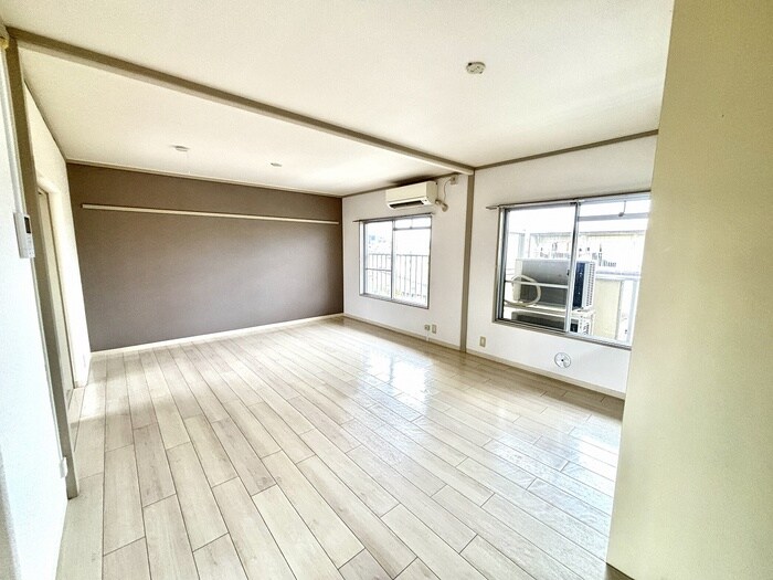 物件内観写真12　(居室)