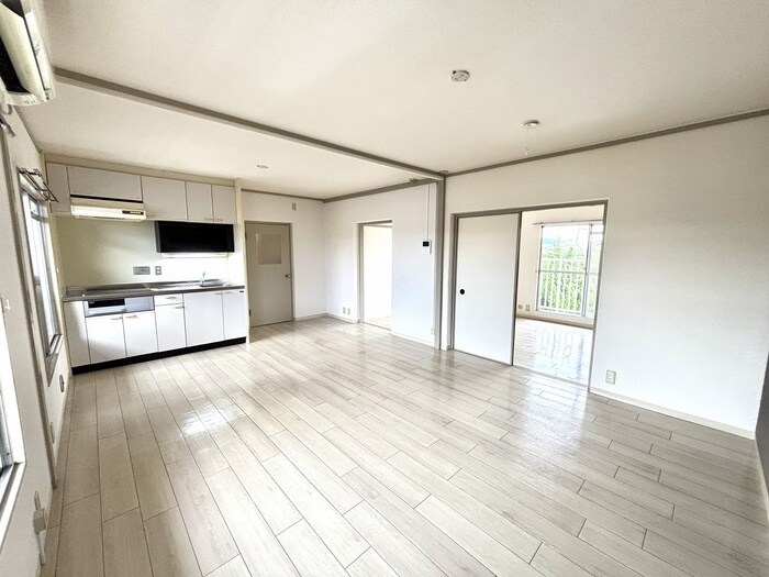 物件内観写真13　(居室)