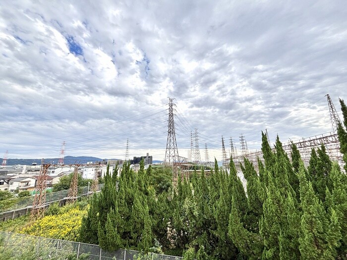 物件内観写真22　(室内からの展望)