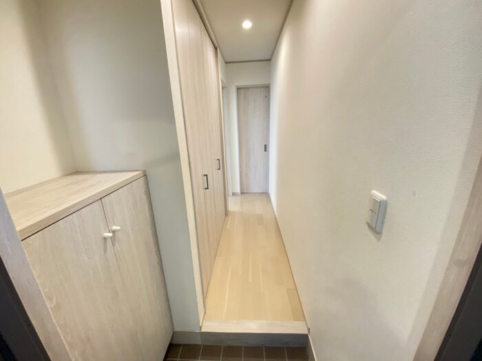 物件内観写真9　(廊下)