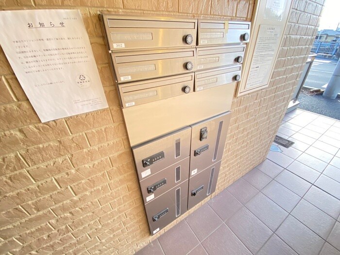 物件外観写真4　(建物設備)