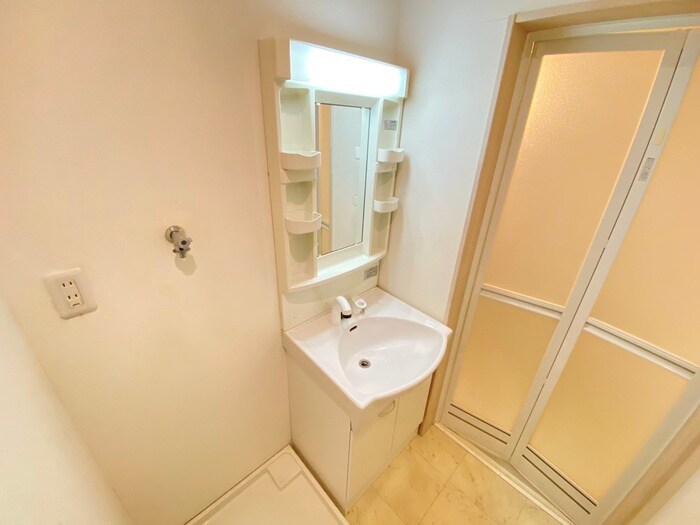 物件内観写真12　(洗面)