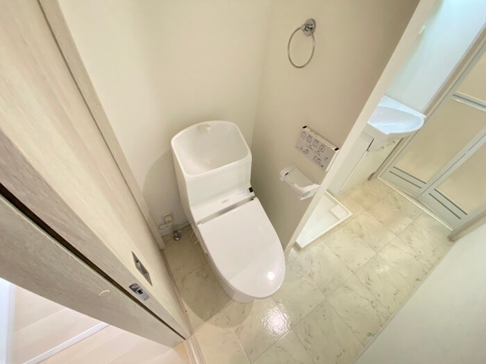 物件内観写真14　(トイレ)