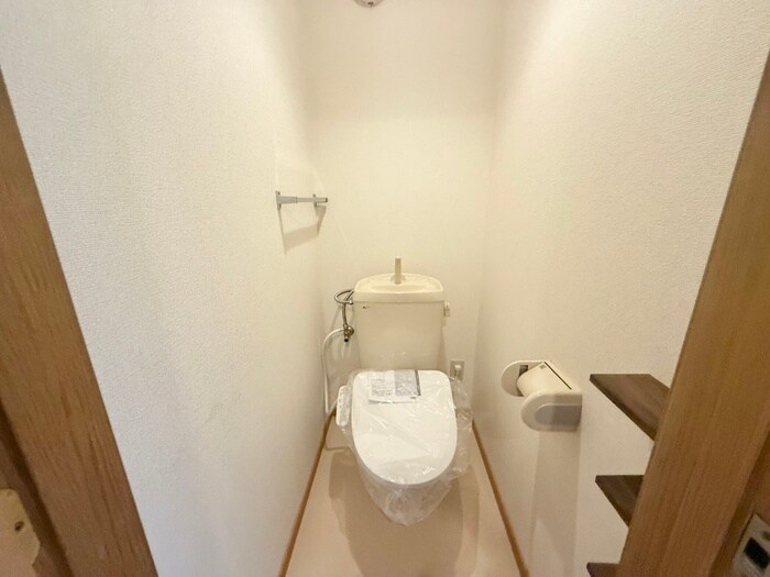 物件内観写真16　(トイレ)