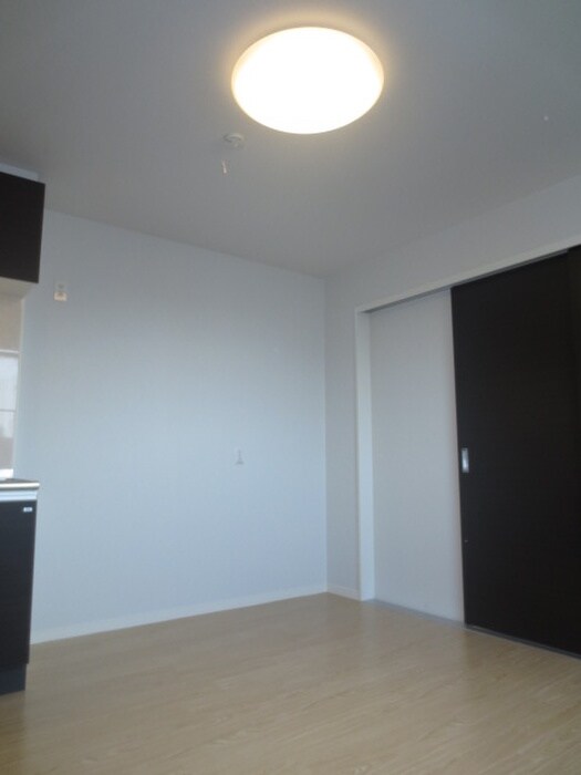 物件内観写真11　(居室)