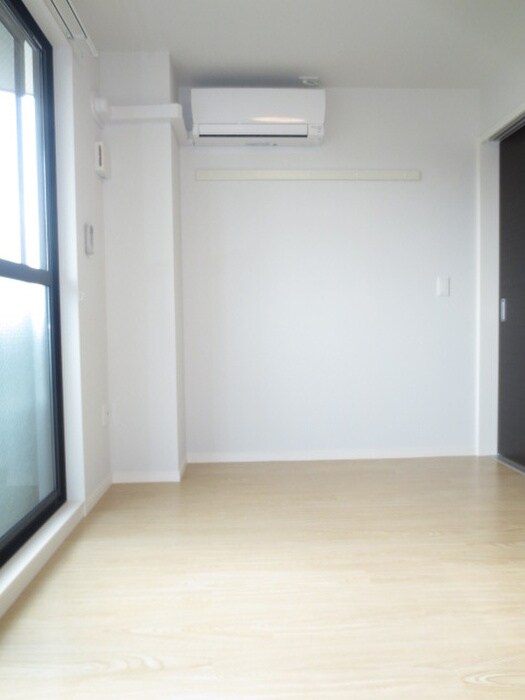 物件内観写真13　(居室)