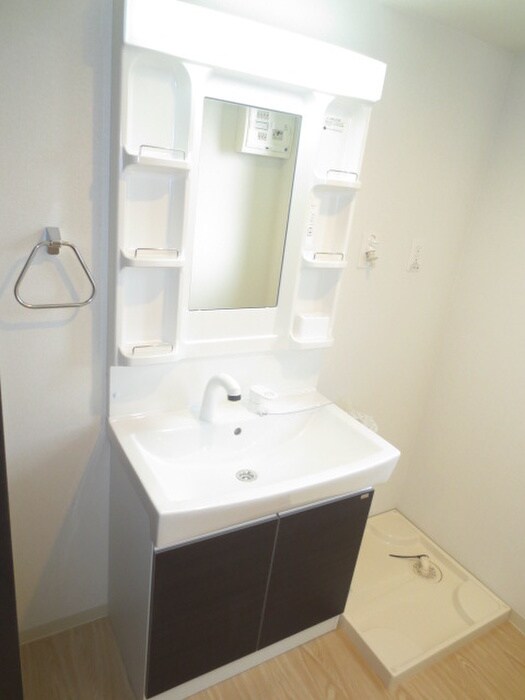 物件内観写真15　(洗面)