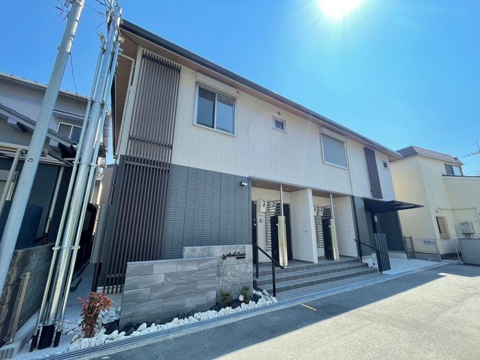 物件外観写真1　(外観写真)