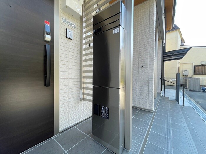 物件外観写真4　(建物設備)