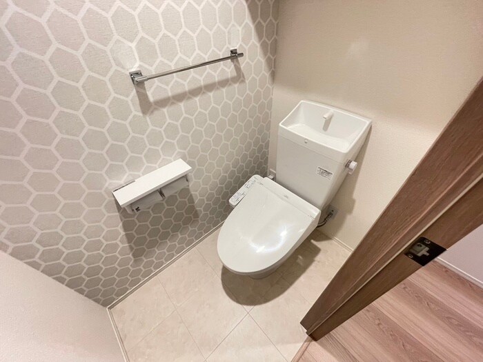 物件内観写真12　(トイレ)