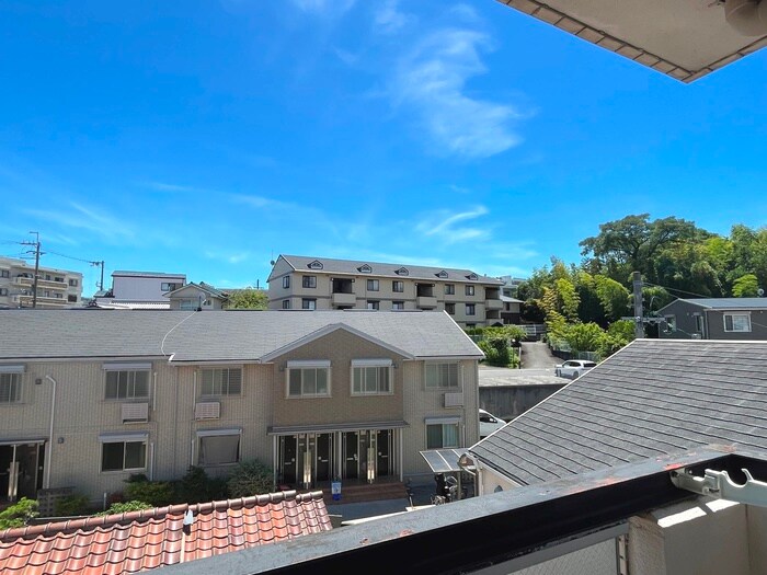 物件内観写真21　(室内からの展望)