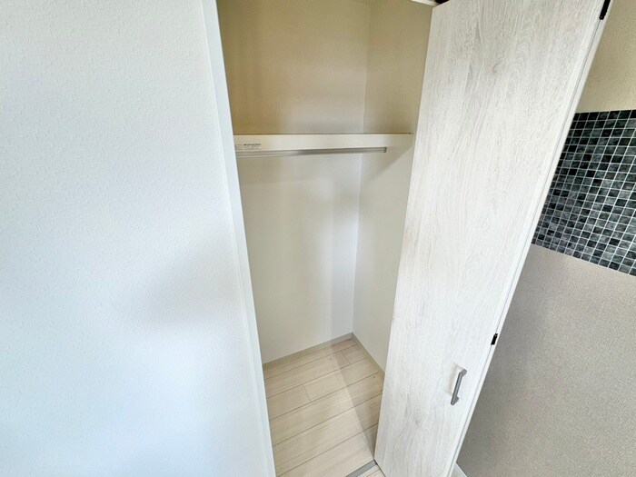 物件内観写真18　(収納)
