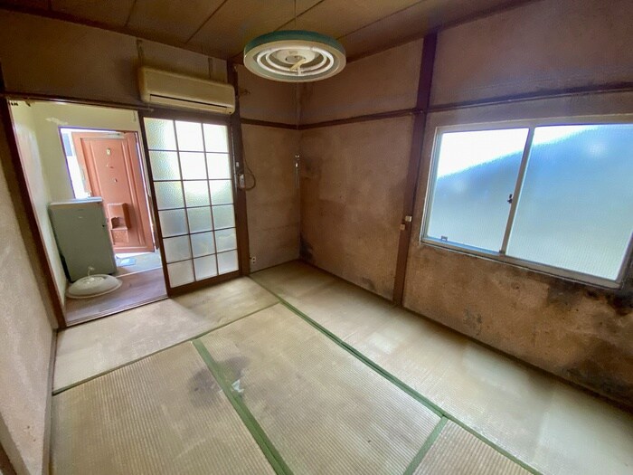 物件内観写真4　(居室)