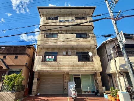 イワサカハイツ外観写真