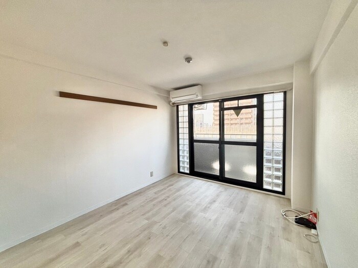 物件内観写真12　(居室)