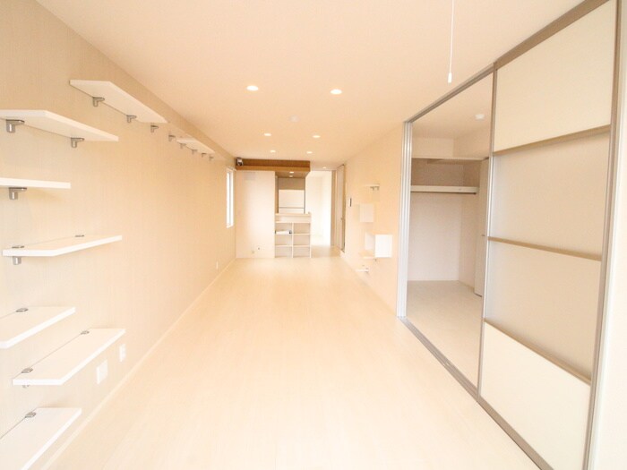 物件内観写真10　(内観写真)