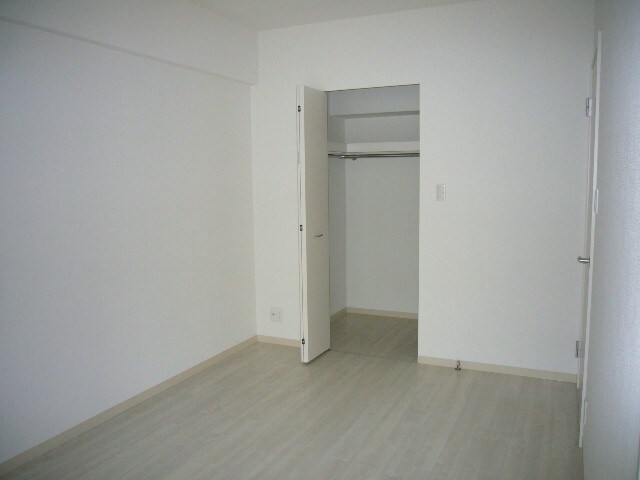 物件内観写真6　(居室)