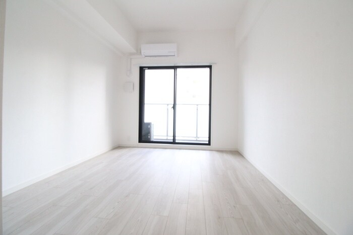 物件内観写真15　(居室)