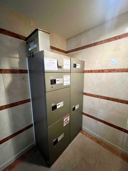 物件外観写真4　(建物設備)