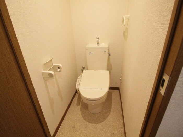 物件内観写真11　(トイレ)