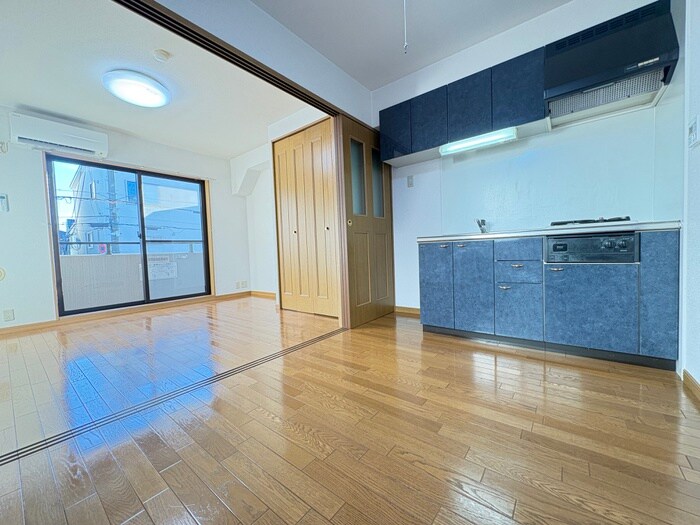 物件内観写真8　(居室)