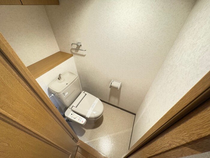 物件内観写真14　(トイレ)