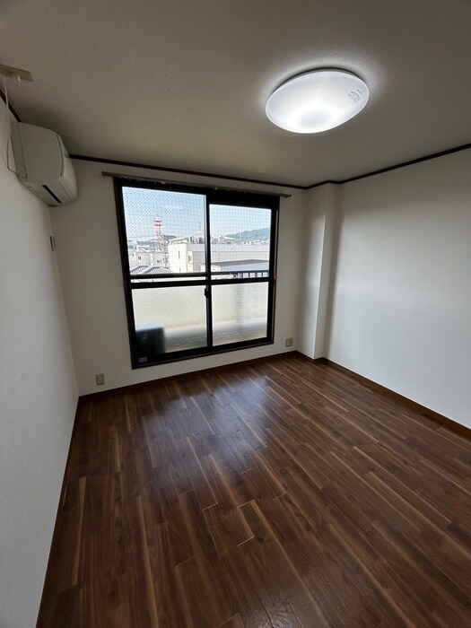 物件内観写真18　(居室)