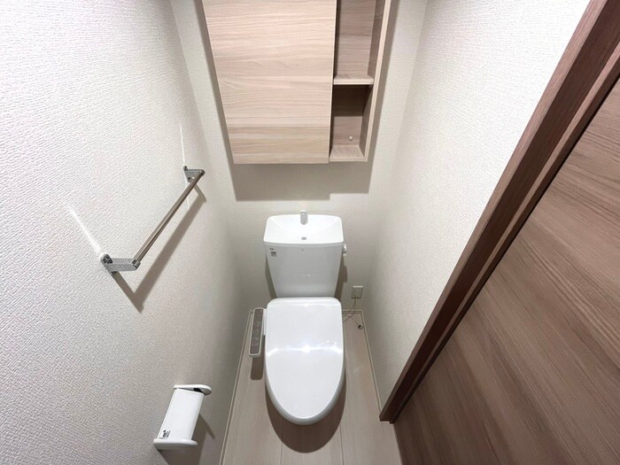 物件内観写真12　(トイレ)