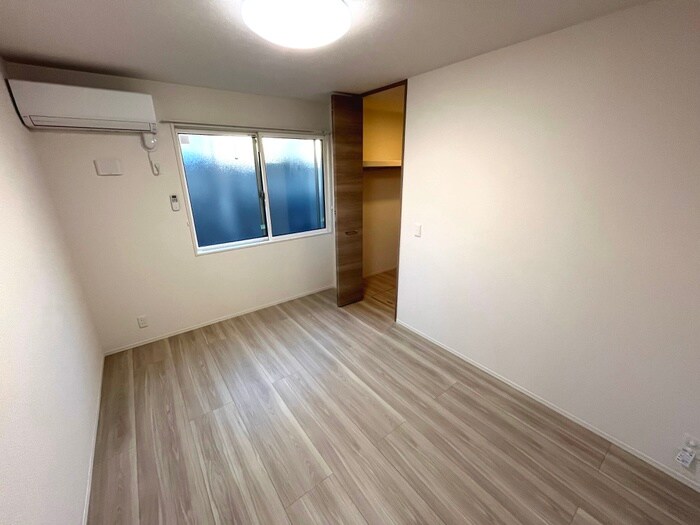 物件内観写真17　(居室)