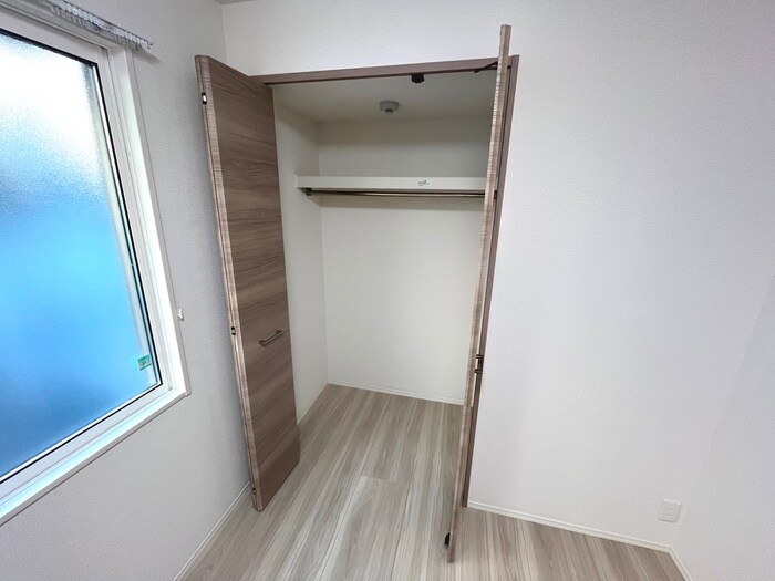 物件内観写真18　(収納)