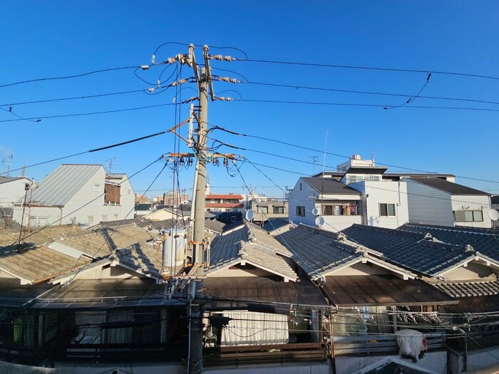 物件内観写真13　(室内からの展望)