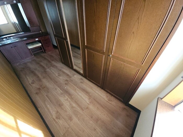 物件内観写真15　(収納)