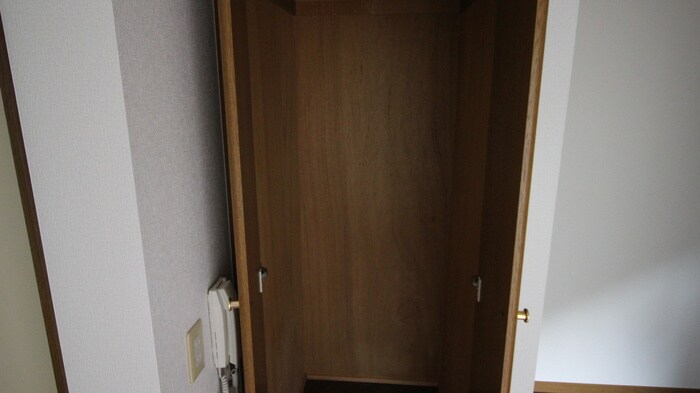 物件内観写真18　(収納)