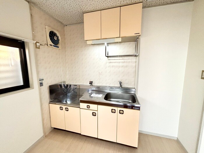 物件内観写真8　(キッチン)