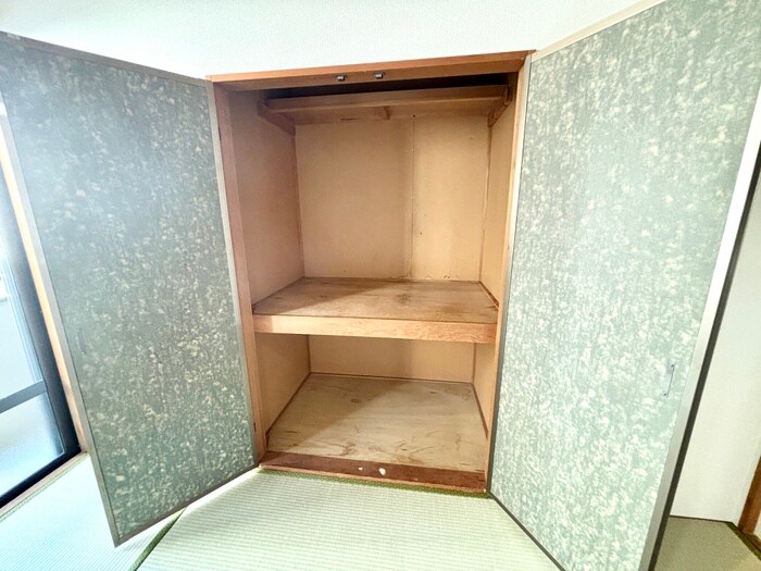 物件内観写真10　(収納)