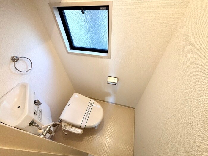 物件内観写真12　(トイレ)